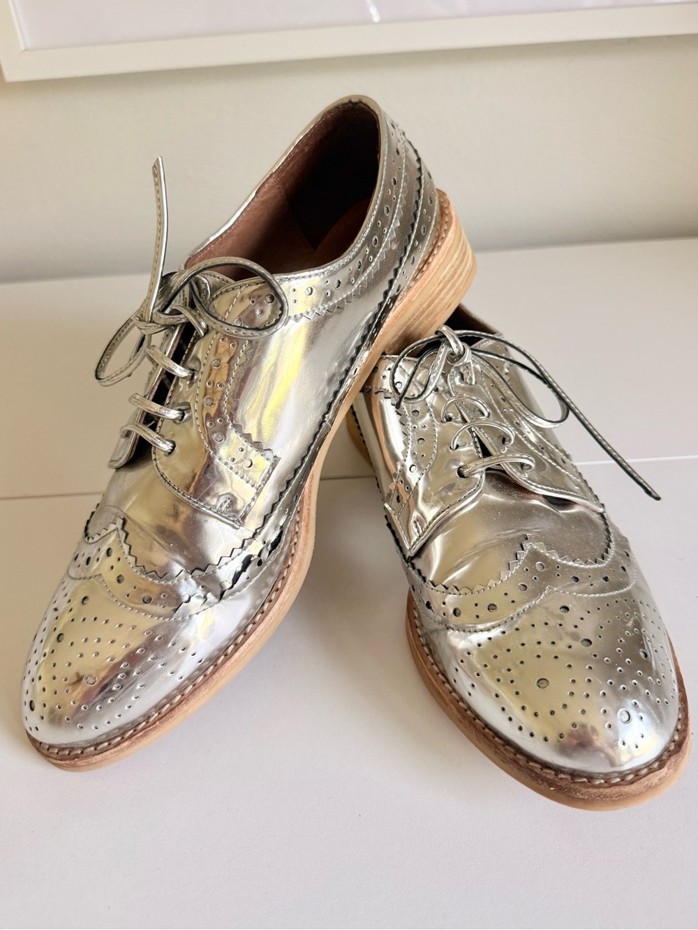 ✨ Jeff Campbell “Mirror” Silver Metallic Wingtip Oxford Shoes | Women’s Size 10